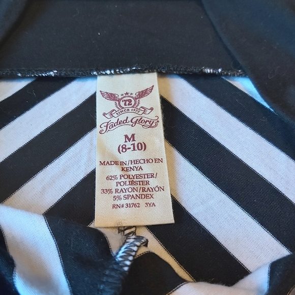 2/$20 Striped maxi skirt - Picture 4 of 4